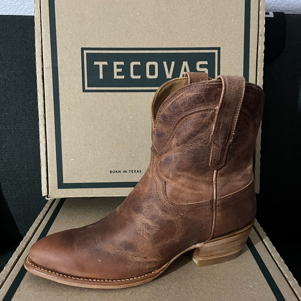 Women’s Tecovas Boots size 9 Brand New Cowboy Boots